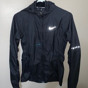 Black NIKE windbreaker for woman